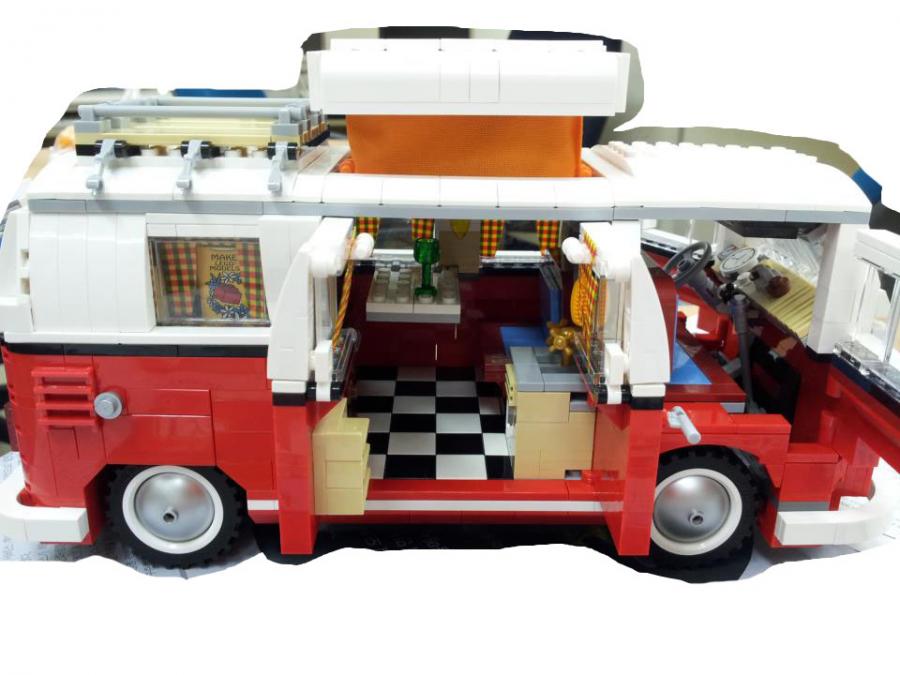 1374996451_lego.jpg