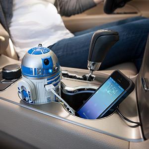 1385779488_11f0_r2d2_usb_car_charger.jpg