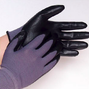 1428325710_gloves2.PNG