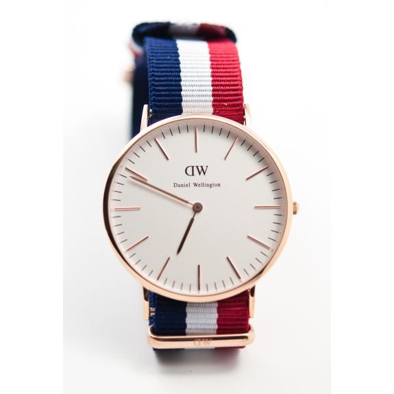 1440412135_cambridge_nato_strap_blue_white_red_daniel_wellington.jpg