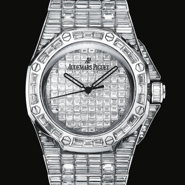 1442656236_Audemars_Piguet_15130BC_ZZ_8042BC_01.jpg