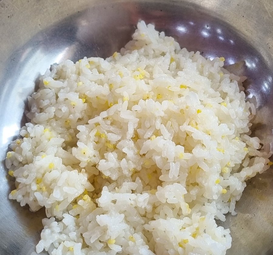 ⿵ 泫 ׶ 