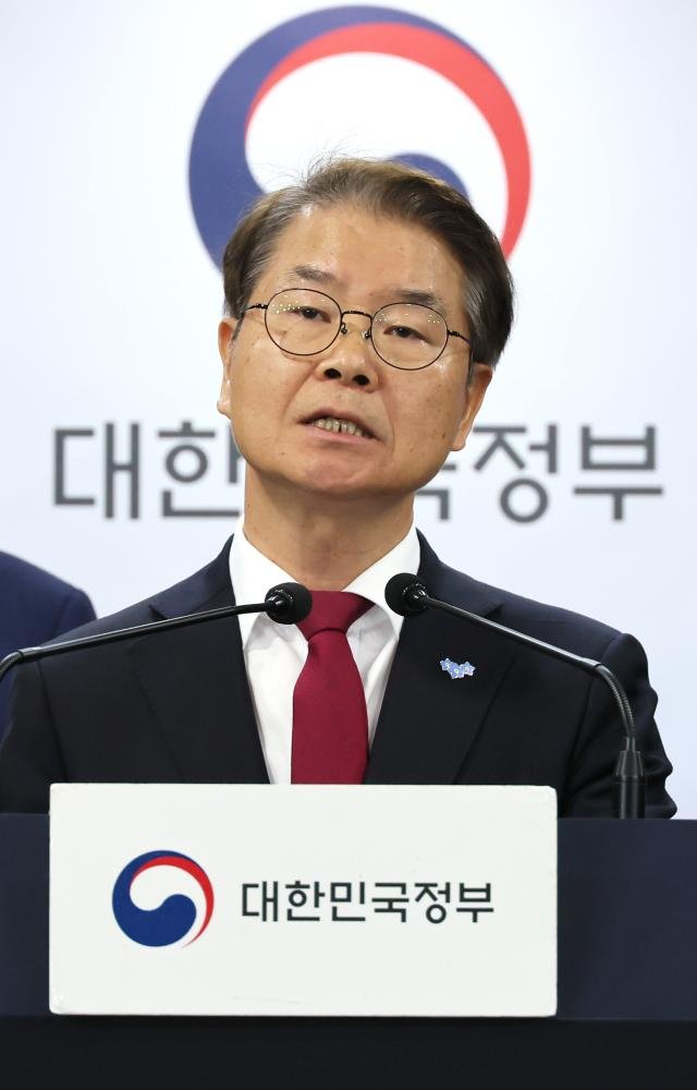  뵿  16  α μû翡 ΰ Բϴ λȸ  긮 ϰ ִ 2024516 մ